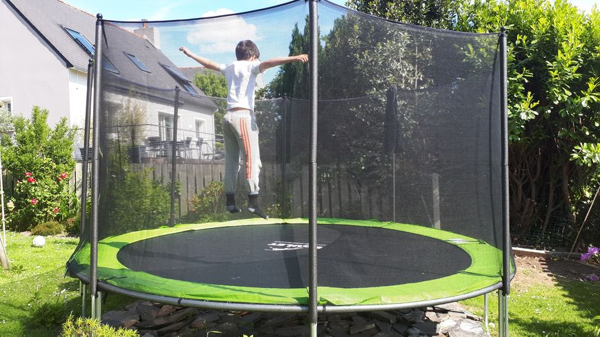 Quels sont les bienfaits du trampoline pour votre enfant ?